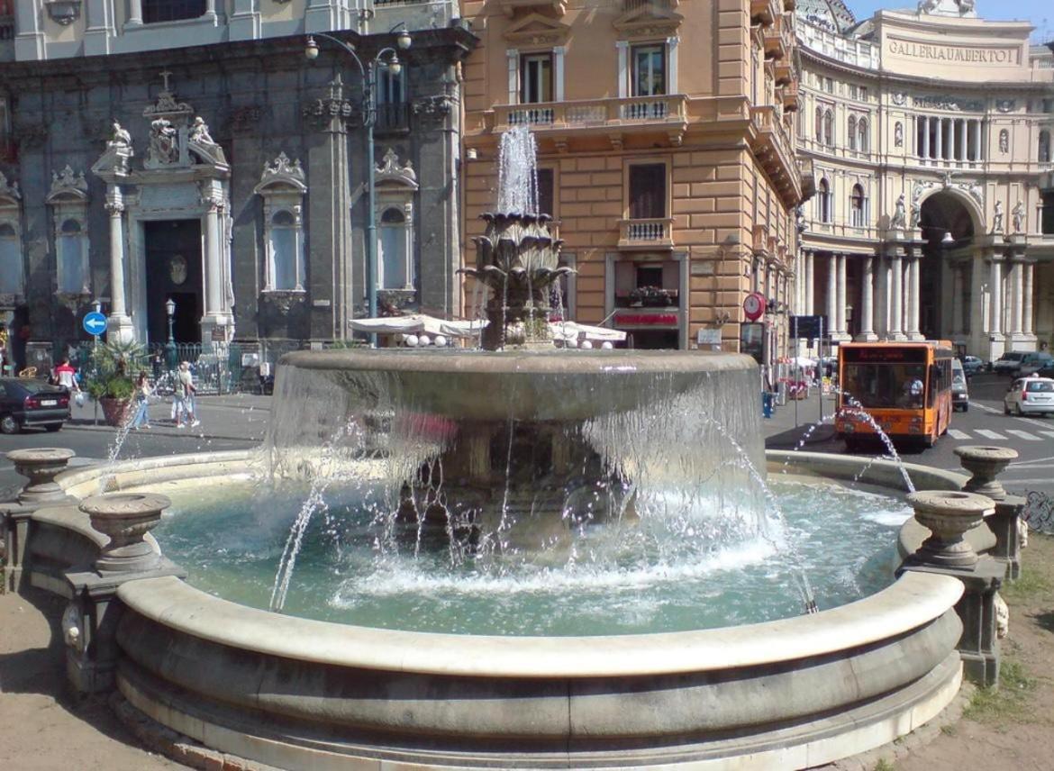 Domus Lux Carita * Naples