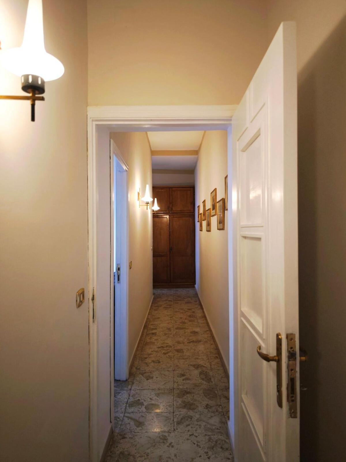 Domus Lux Carita *