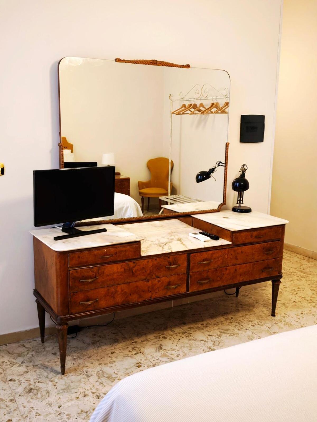 Domus Lux Carita Apartment *