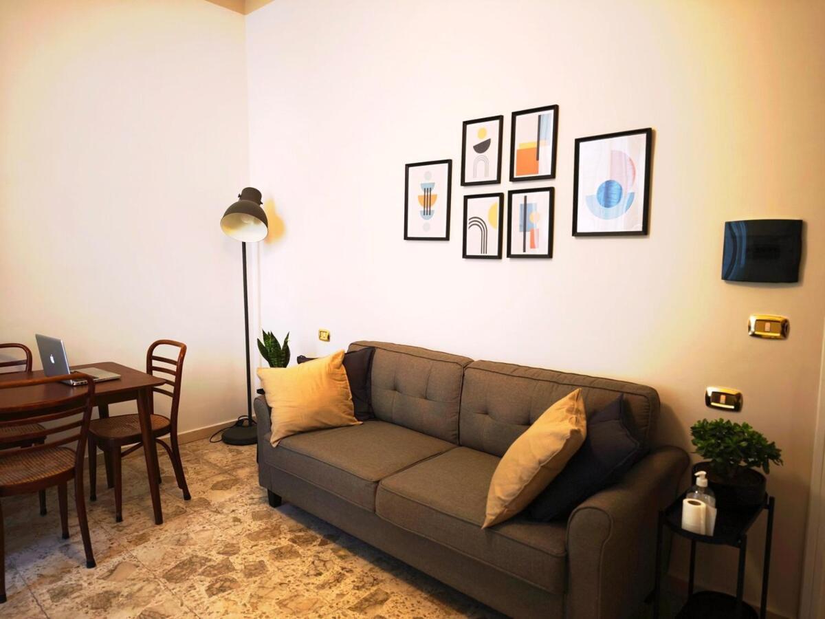 Domus Lux Carita Apartment Naples